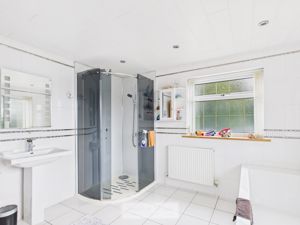 Photo 21- click for photo gallery